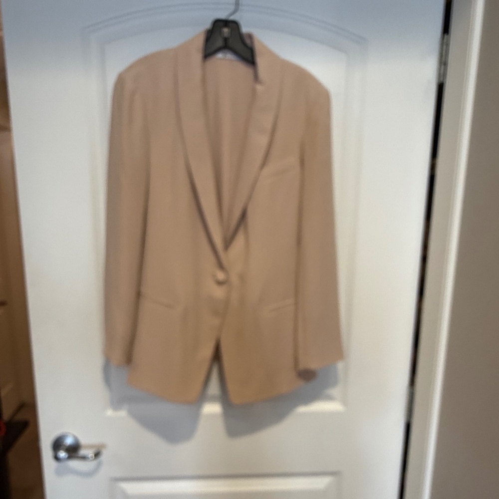 T by Alexander Wang : Oversized peach tone blazer